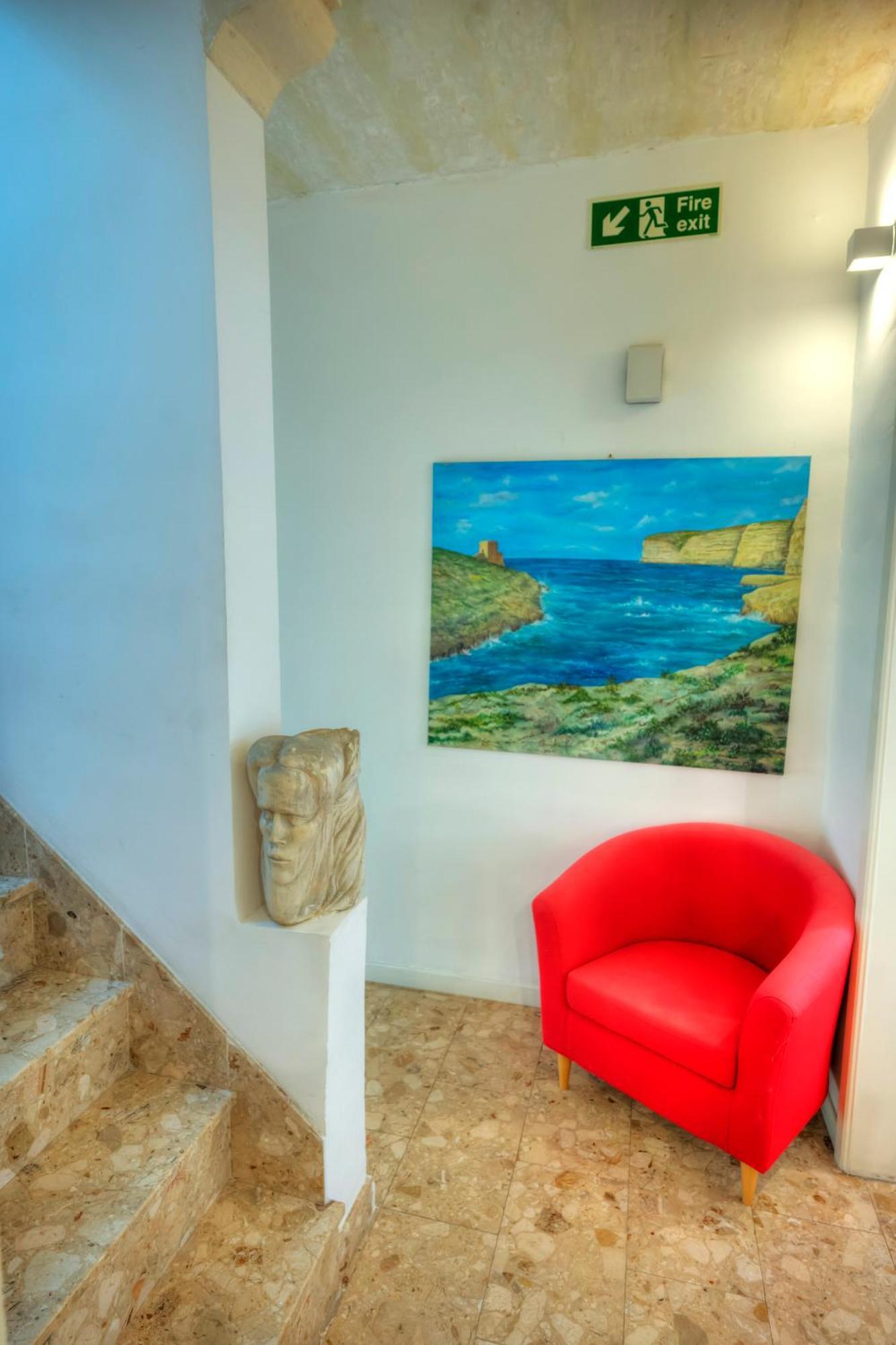Seaview Sliema 30 Seconds To High Street & Ferry, 2X Double En-Suite Bedrooms, Modern Whole Traditional Townhouse, Kitchen, Living Area, & Roof Terrace Exterior foto
