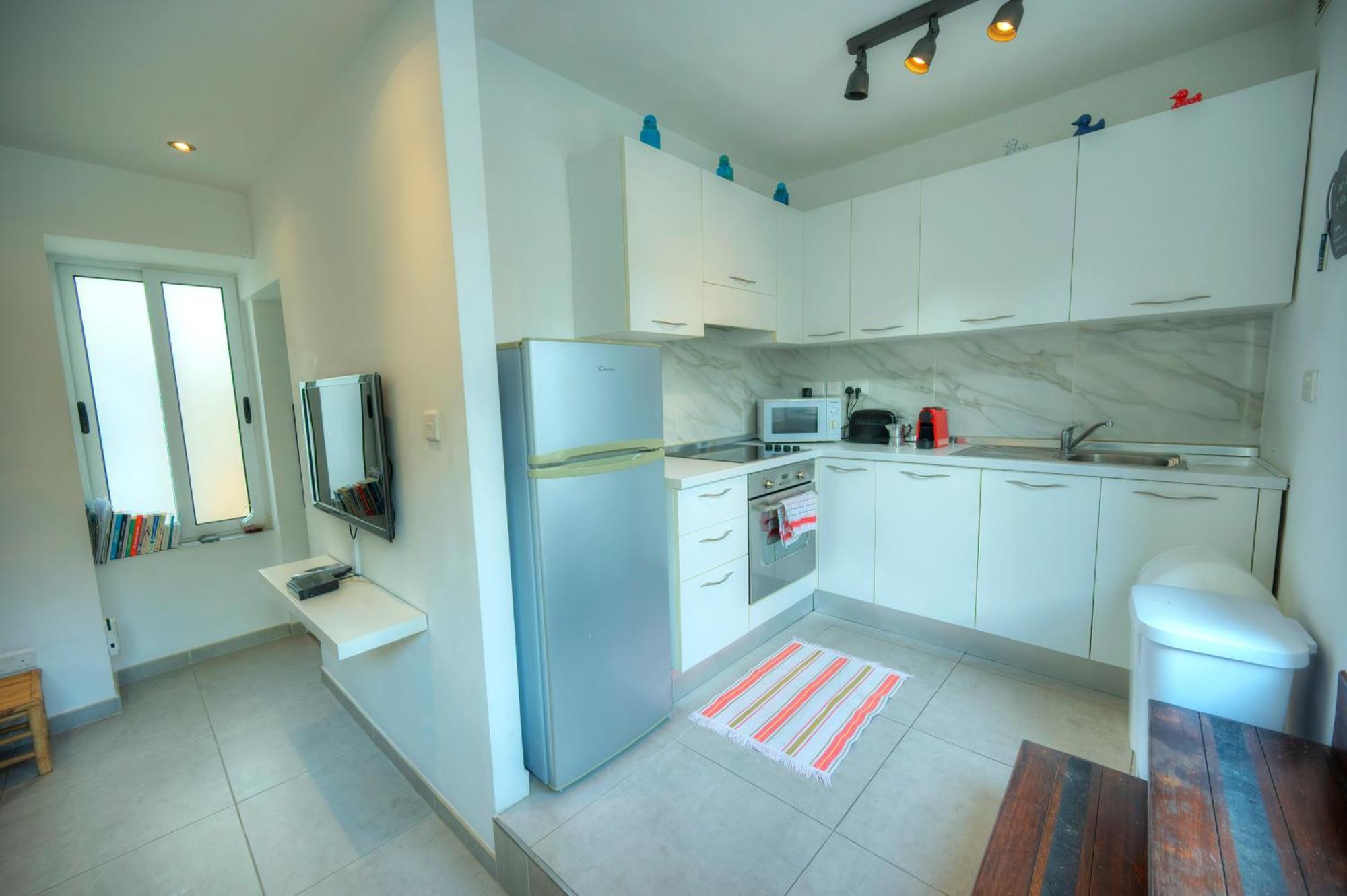 Seaview Sliema 30 Seconds To High Street & Ferry, 2X Double En-Suite Bedrooms, Modern Whole Traditional Townhouse, Kitchen, Living Area, & Roof Terrace Exterior foto